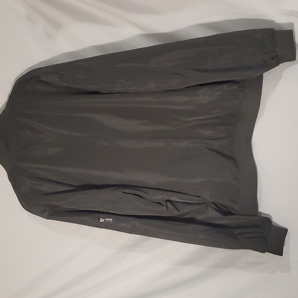 True Classic Bomber Jacket Black Water Resistant Modern Classic Mens 2XL - Picture 3 of 8
